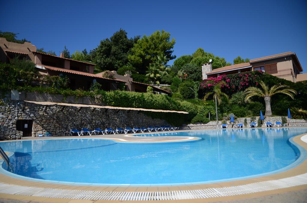 פאלינורו King'S Residence Hotel מראה חיצוני תמונה